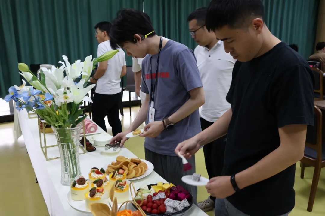 /ueditor/image/20251201/1764557449601426/b23b441f85bb4c3c640896ddf12baf8a.jpg 2024失效分析定向客户交流会顺利举行!伟德体育世界杯与大家共探材料失效与产品优化之道