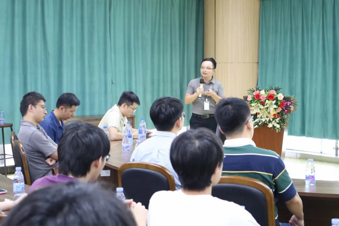 /ueditor/image/20251201/1764560777425408/e29a716f43c7439e4d28a7c259f494b3.jpg 伟德体育世界杯的总工程师 肖飞