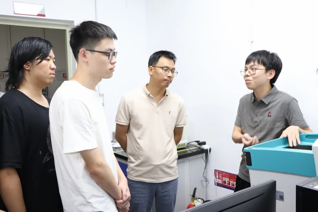 /ueditor/image/20251201/1764560952649346/6b4d266f6412da31e691957a4a41c3aa.jpg 伟德体育世界杯携手深大师生共启2024实践探索之旅